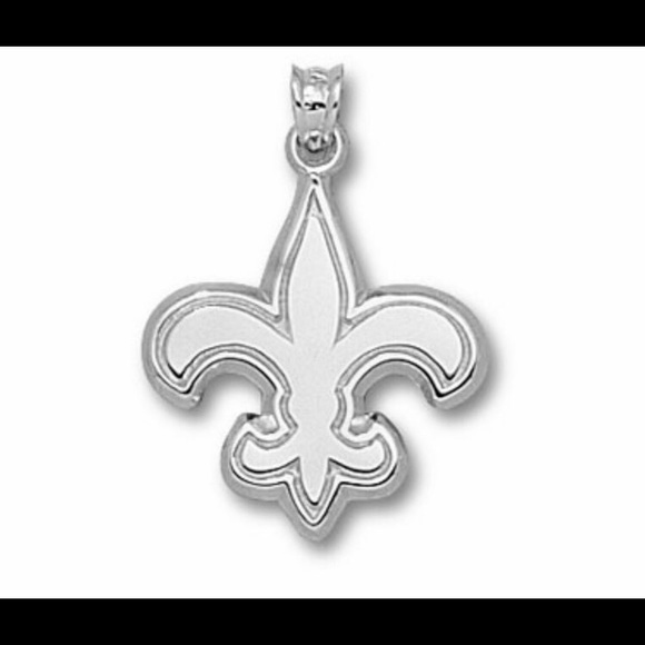 Fine Jewelry Sterling Silver .925 Flur-de-lis Pendant / CHAIN IS INCLUDED - Picture 5 of 7